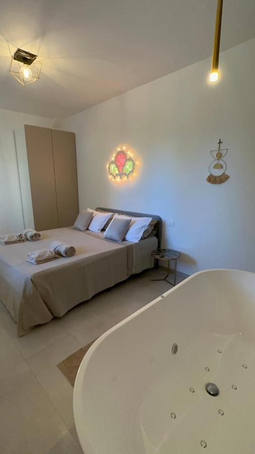 Il Gelsomino Luxury Suites Bari Exterior photo